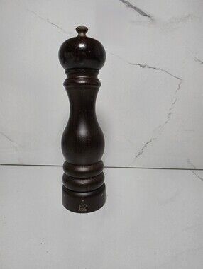 A Peugeot Paris U'select Manual Pepper Mill In A Chocolate Finish 9in Height